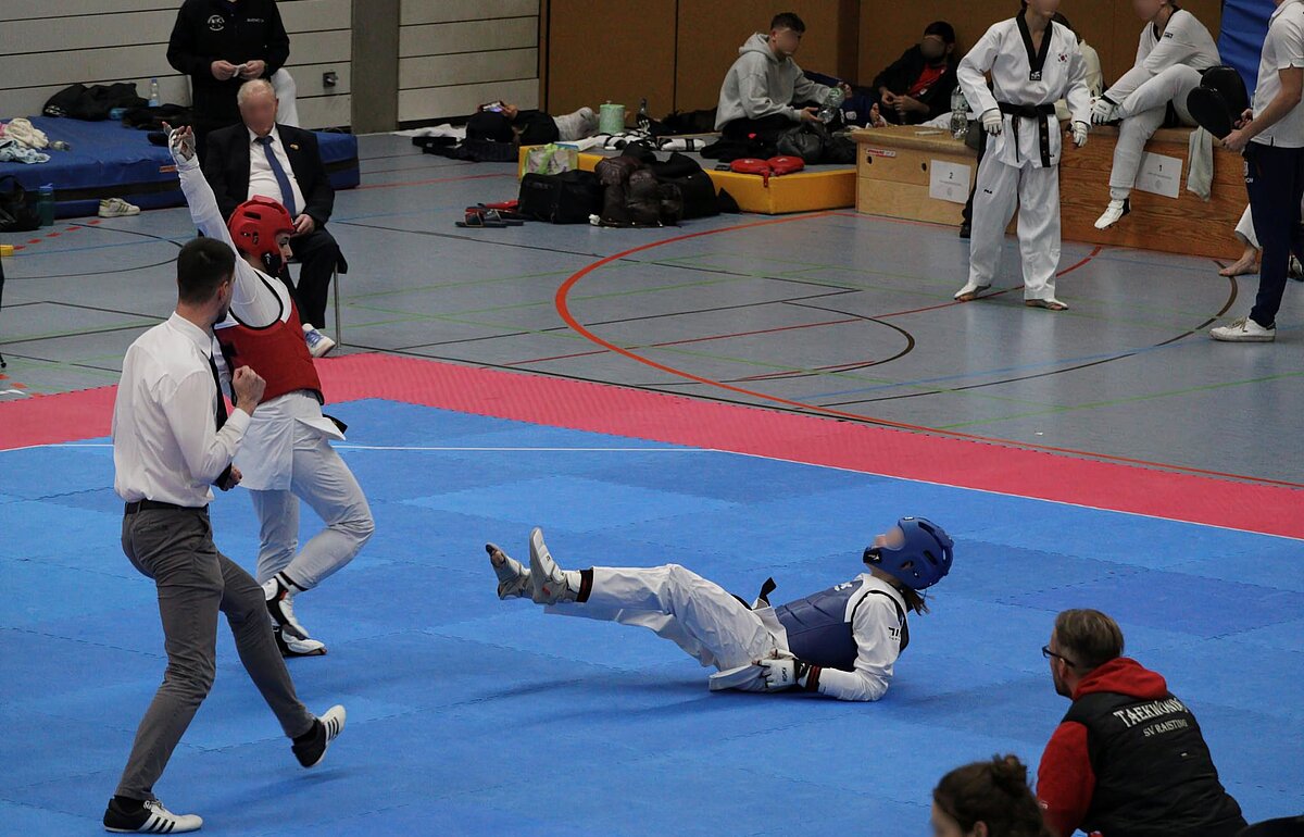 HVF-Studentin Sohejla Sabzghabaei bei den Deutschen Hochschulmeisterschaften vom Taekwondo