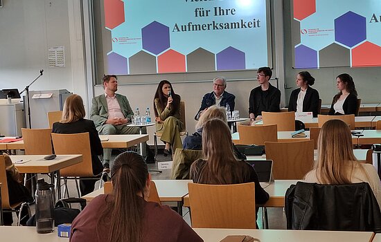 Bild der Diskussion 