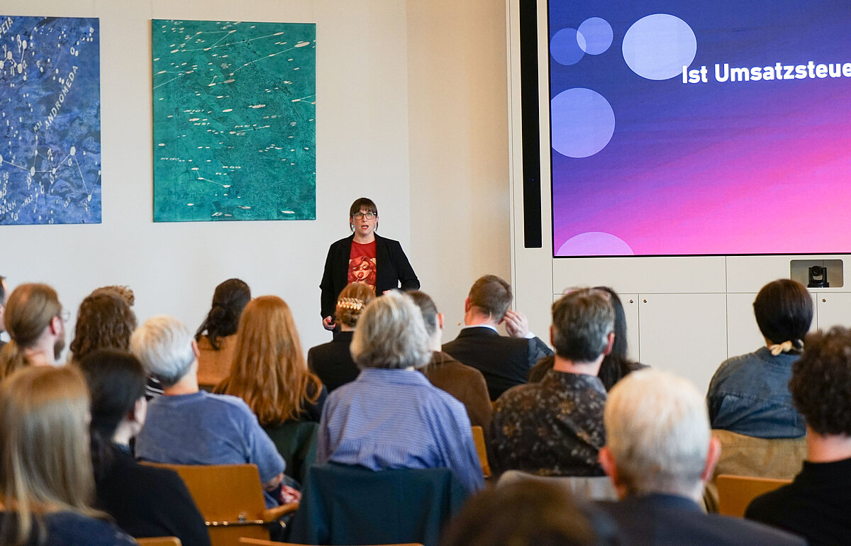 Gewinnerin der Kategorie Finanzbeamt:innen, Dozierende und Alumni: Jasmin Berger