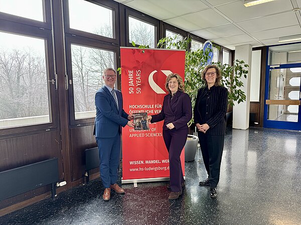Petra Hasebrink (BBBank), Dr. Iris Rauskala & Markus Dammler bei der HVF-BBBank Kooperationsverlängerung.
