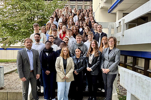 Jahrgang 2025 der Erstsemester Bachelorstudiengang Rentenversicherung