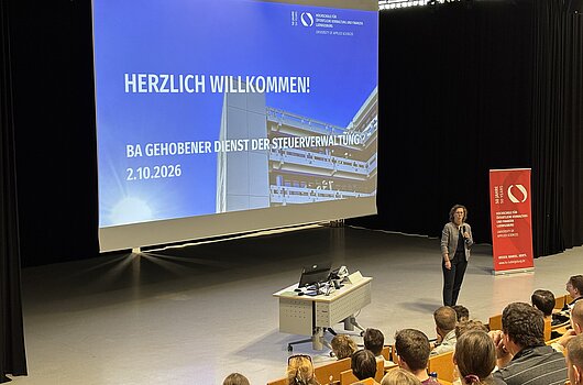 Begrüßung im Hörsaal