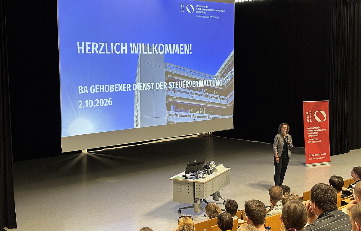 Begrüßung im Hörsaal
